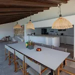 Mediterranean Next To Sea Vila *
