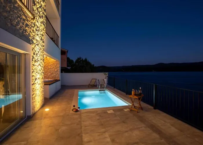 Mediterranean Next To Sea ヴィラ